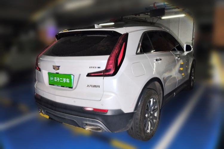 Used Cadillac XT4 2021 28T Two-Wheel Drive Luxury Version Rear Right 45 Deg