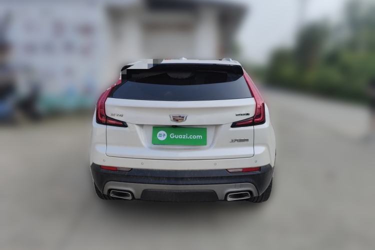 Used Cadillac XT4 2021 28T Two-Wheel Drive Luxury Version Rear
