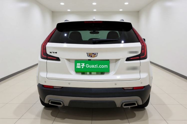 Used Cadillac XT4 2021 28T Two-Wheel Drive Luxury Version Rear