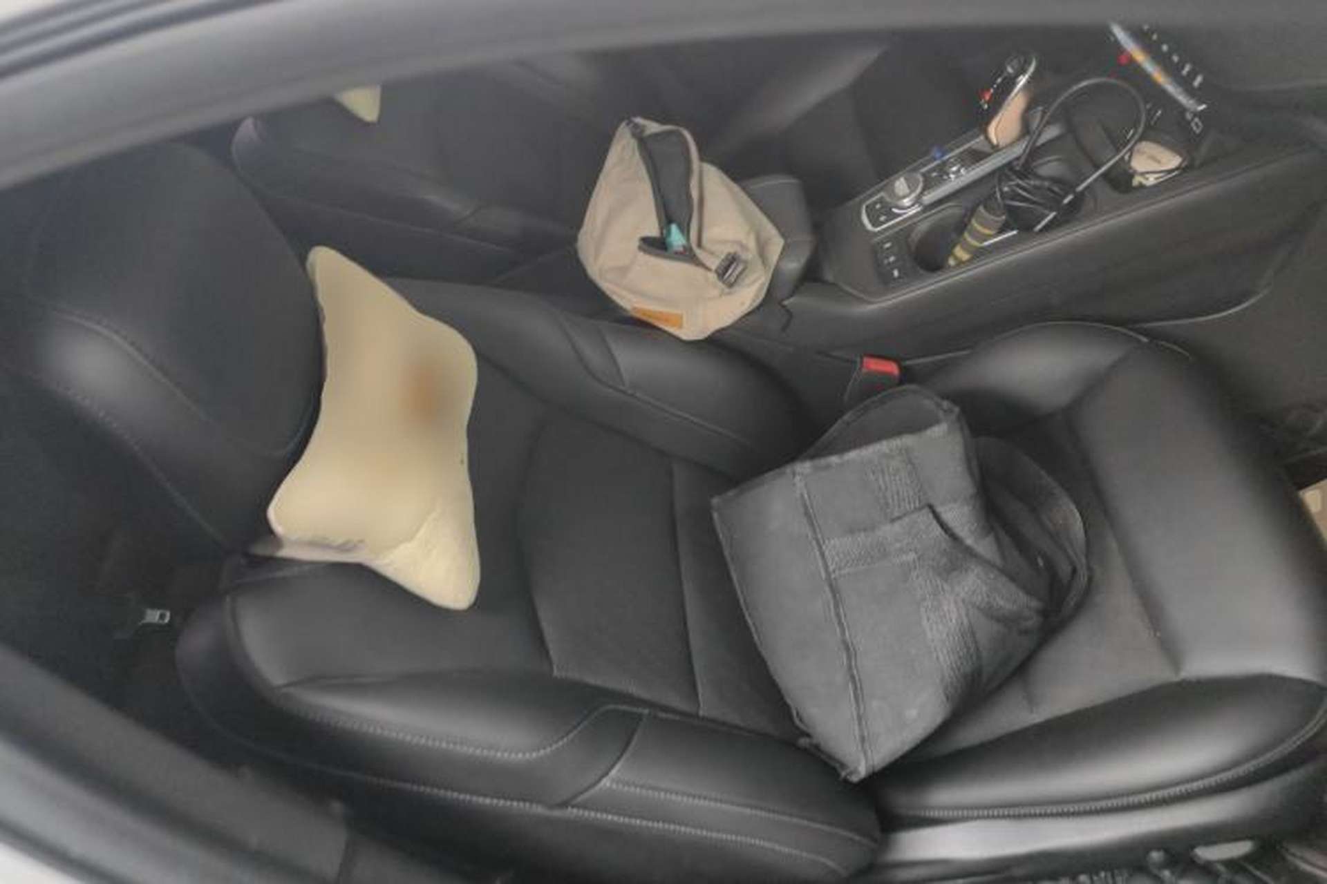 Used Cadillac XT4 2021 28T Two-Wheel Drive Tech Edition Right Front Seat