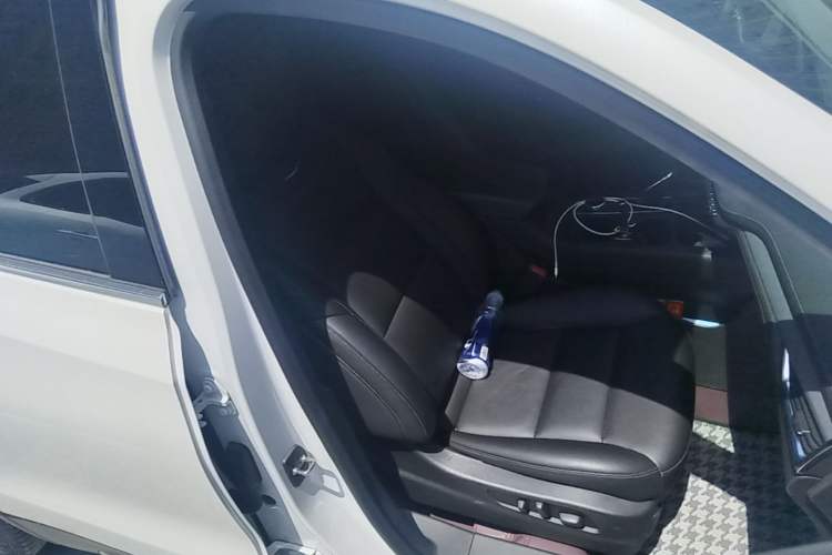 Used Cadillac XT4 2021 28T Two-Wheel Drive Leading Version Right Front Seat