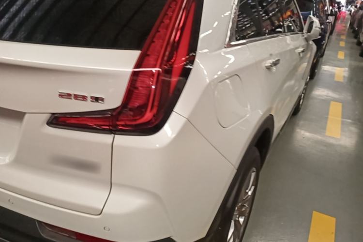 Used Cadillac XT4 2021 28T Two-Wheel Drive Luxury Version Right Rear Taillight