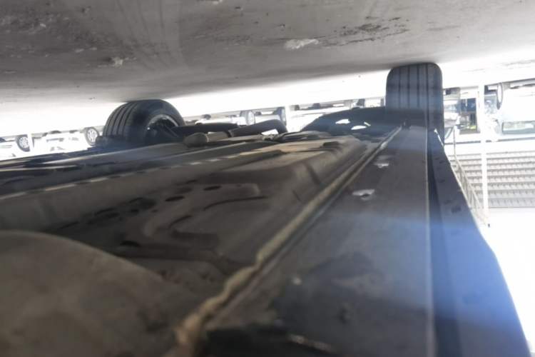 Used Cadillac XT4 2021 28T Two-Wheel Drive Leading Version Right Side Sill
