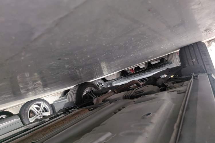 Used Cadillac XT4 2021 28T Two-Wheel Drive Tech Edition Right Side Sill