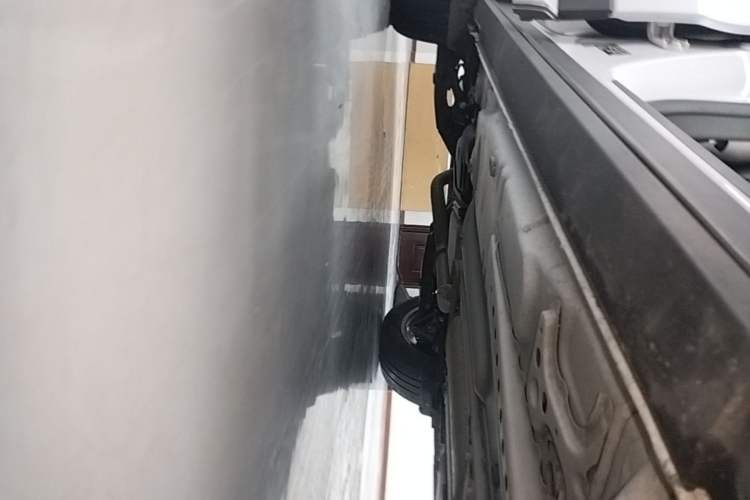 Used Cadillac XT4 2021 28T Two-Wheel Drive Leading Version Right Side Sill
