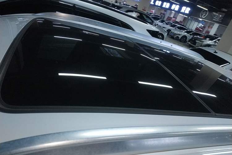 Used Cadillac XT4 2021 28T Four-Wheel Drive Platinum Edition Roof