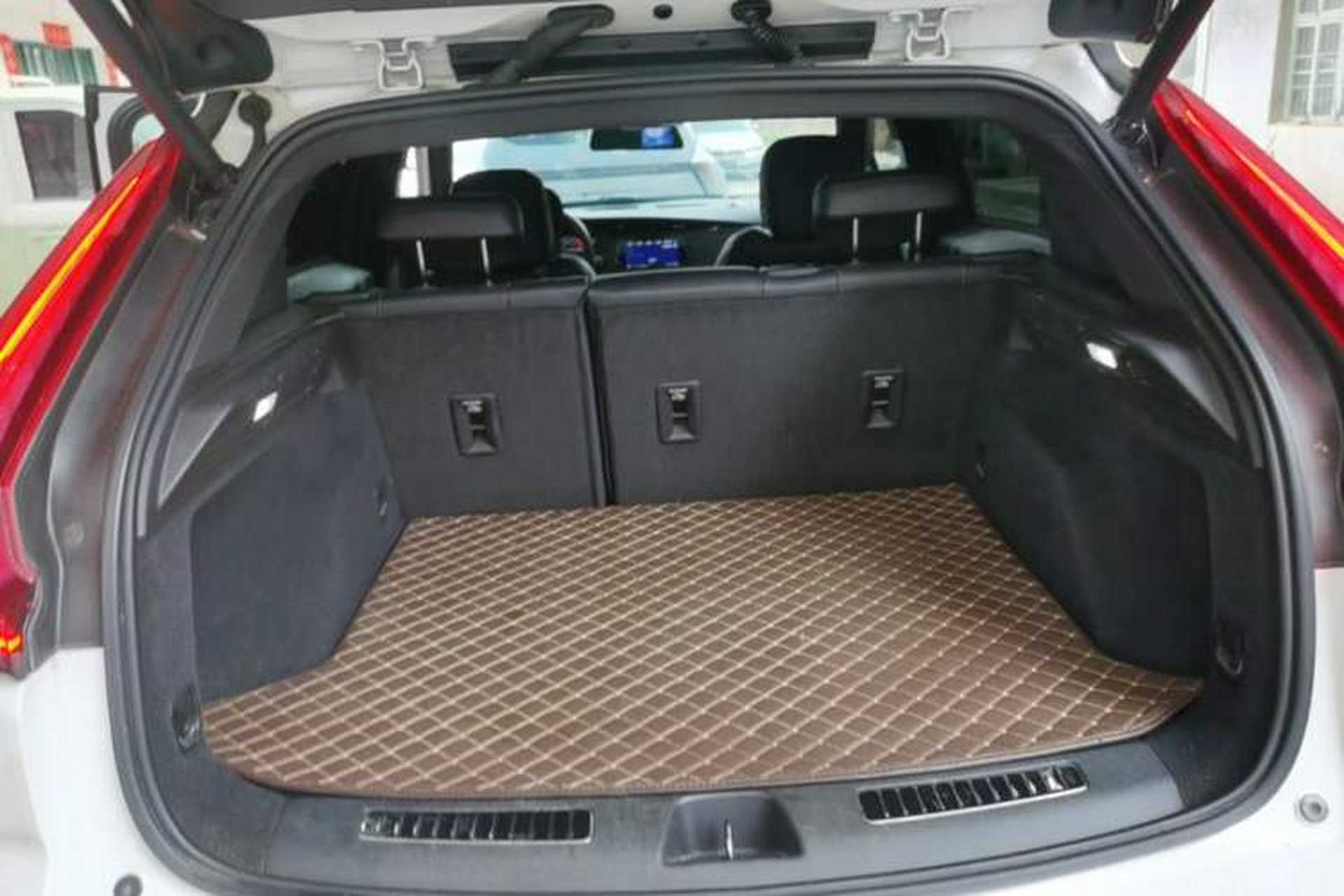 Used Cadillac XT4 2021 28T Two-Wheel Drive Leading Version Trunk