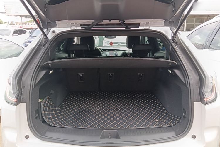 Used Cadillac XT4 2021 28T Two-Wheel Drive Tech Edition Trunk