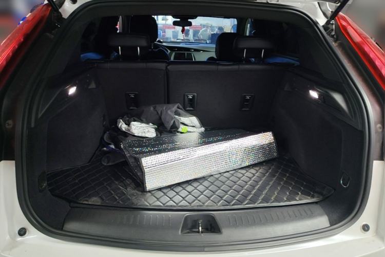 Used Cadillac XT4 2021 28T Two-Wheel Drive Tech Edition Trunk