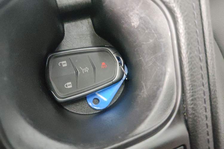 Used Cadillac XT4 2021 28T Two-Wheel Drive Luxury Version Vehicle Key