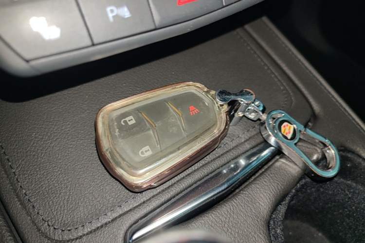 Used Cadillac XT4 2021 28T Two-Wheel Drive Tech Edition Vehicle Key
