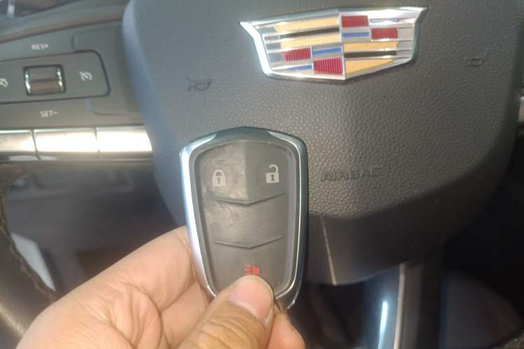 Used Cadillac XT4 2021 28T Two-Wheel Drive Tech Edition Vehicle Key