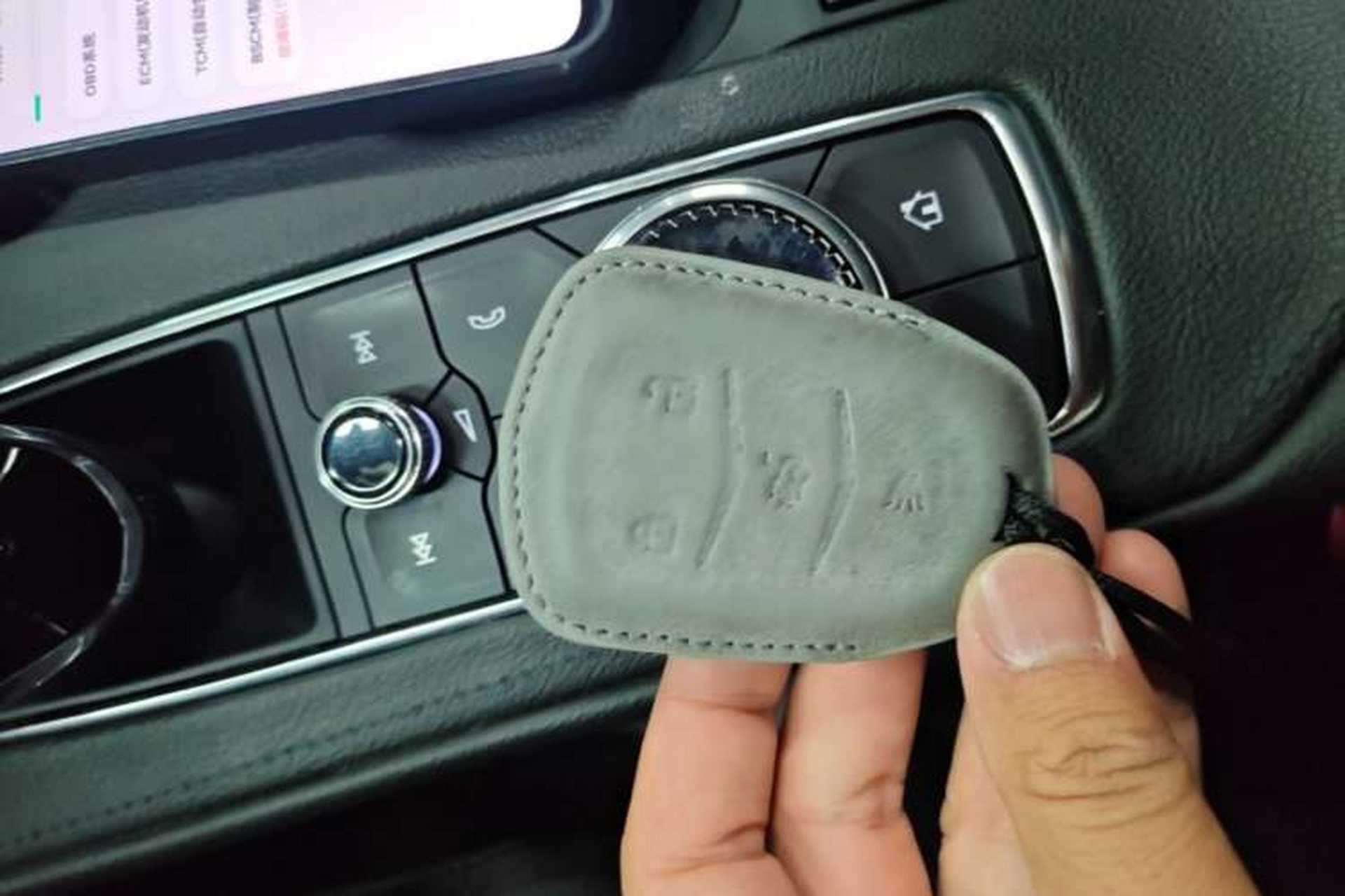 Used Cadillac XT4 2021 28T Two-Wheel Drive Leading Version Vehicle Key