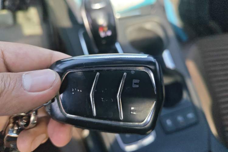 Used Cadillac XT4 2021 28T Two-Wheel Drive Luxury Version Vehicle Key