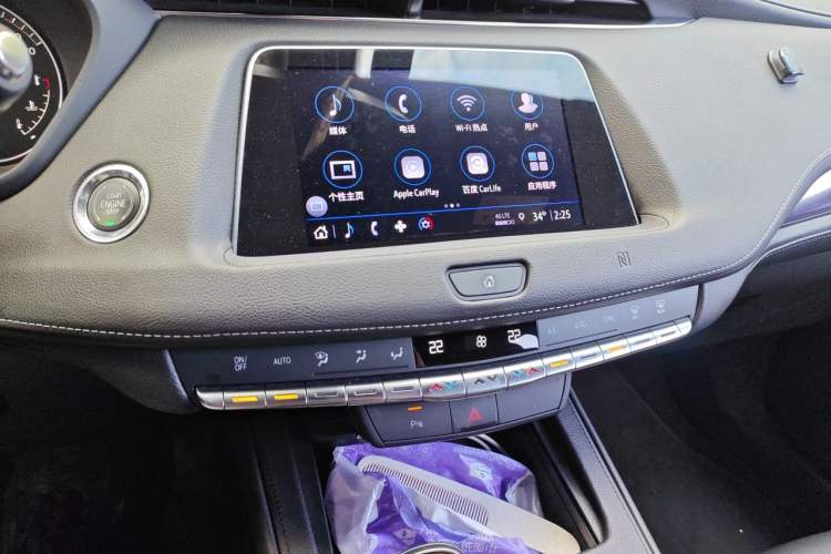 Used Cadillac XT4 2021 28T Two-Wheel Drive Tech Edition Audio And AC Panel