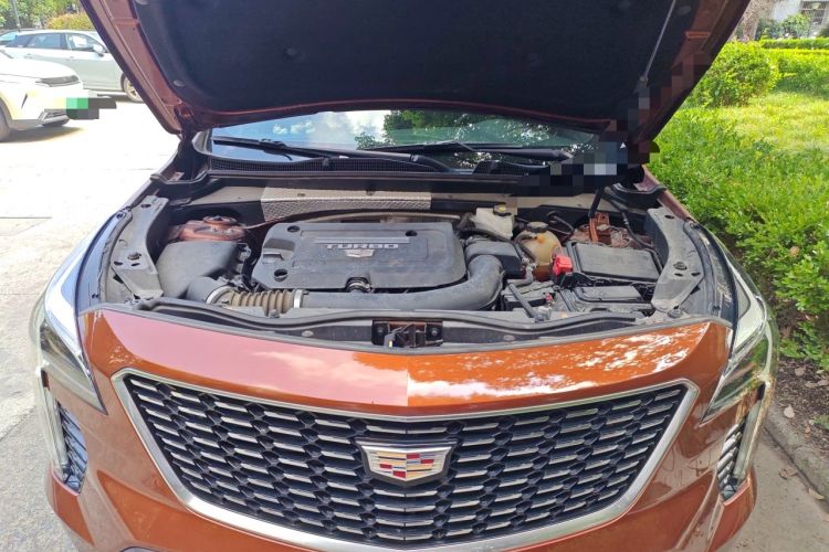 Used Cadillac XT4 2021 28T Two-Wheel Drive Tech Edition Engine Bay