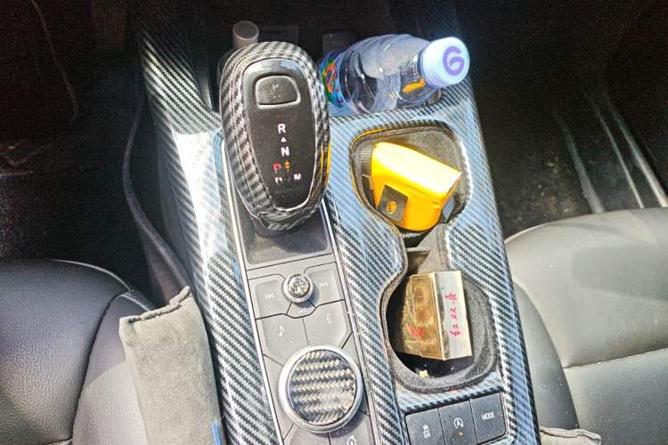 Used Cadillac XT4 2021 28T Two-Wheel Drive Leading Version Gear Lever