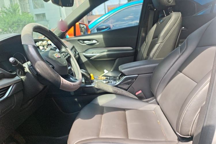 Used Cadillac XT4 2021 28T Two-Wheel Drive Leading Version Left Front Seat