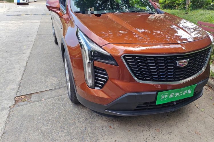 Used Cadillac XT4 2021 28T Two-Wheel Drive Tech Edition Right Front Headlight