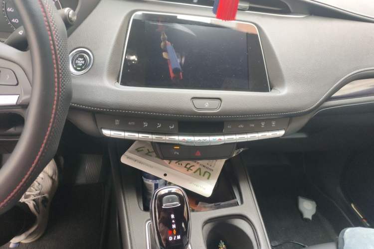 Used Cadillac XT4 2022 28T Two-Wheel Drive Fashion Edition Audio And AC Panel