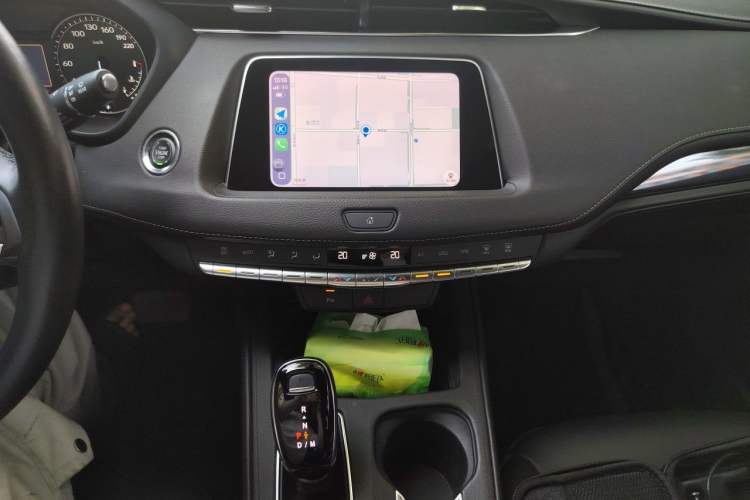 Used Cadillac XT4 2022 28T Two-Wheel Drive Fashion Edition Audio And AC Panel