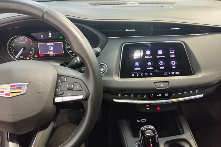 Used Cadillac XT4 2022 28T Two-Wheel Drive Fashion Edition Audio And AC Panel
