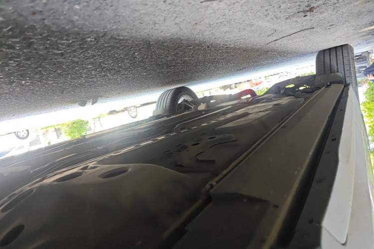 Used Cadillac XT4 2022 28T Two-Wheel Drive Fashion Edition Chassis Front Right