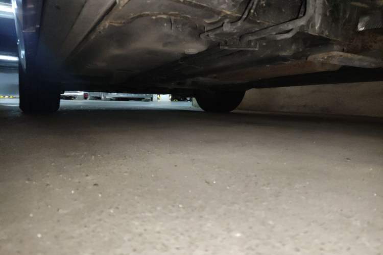 Used Cadillac XT4 2022 28T Two-Wheel-Drive Luxury Version Chassis Rear Left