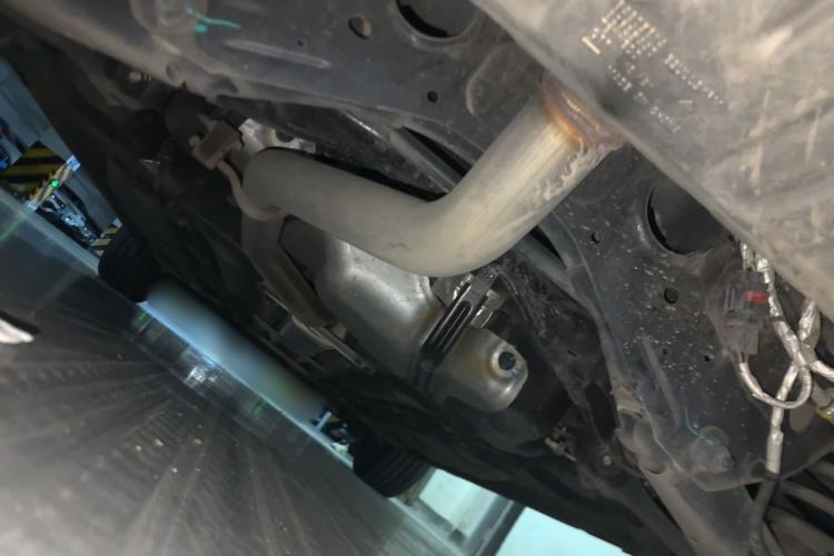 Used Cadillac XT4 2022 28T Two-Wheel-Drive Luxury Version Chassis Rear