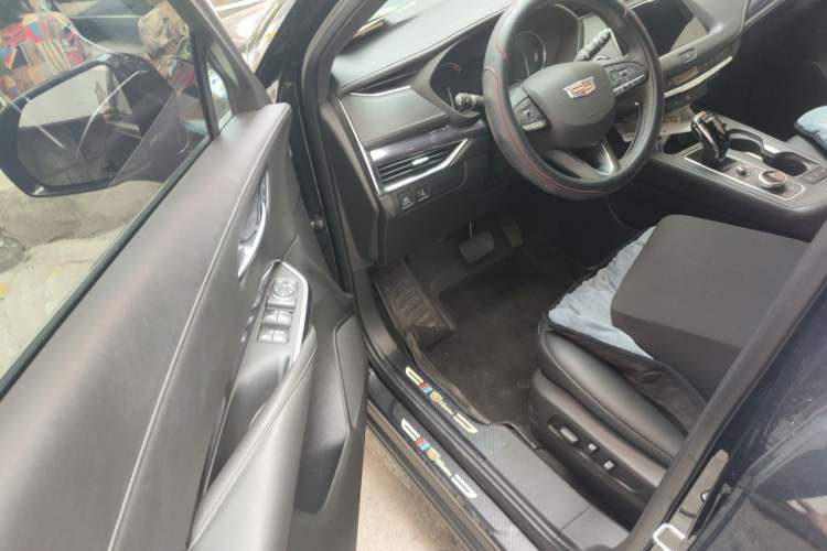 Used Cadillac XT4 2022 28T Two-Wheel Drive Fashion Edition Driver Seat