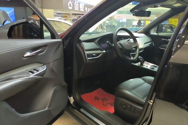 Used Cadillac XT4 2022 28T Two-Wheel-Drive Luxury Version Driver Seat