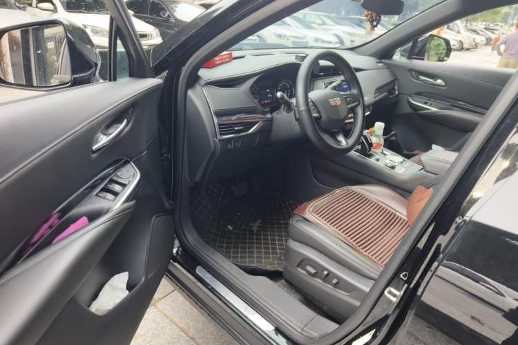 Used Cadillac XT4 2022 28T Two-Wheel Drive Fashion Edition Driver Seat