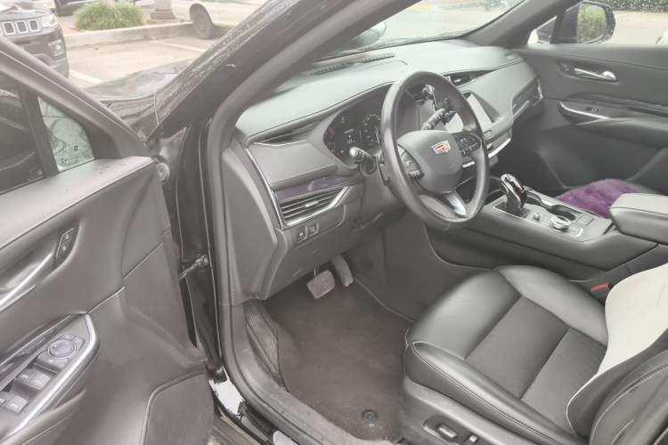 Used Cadillac XT4 2022 28T Two-Wheel Drive Fashion Edition Driver Seat