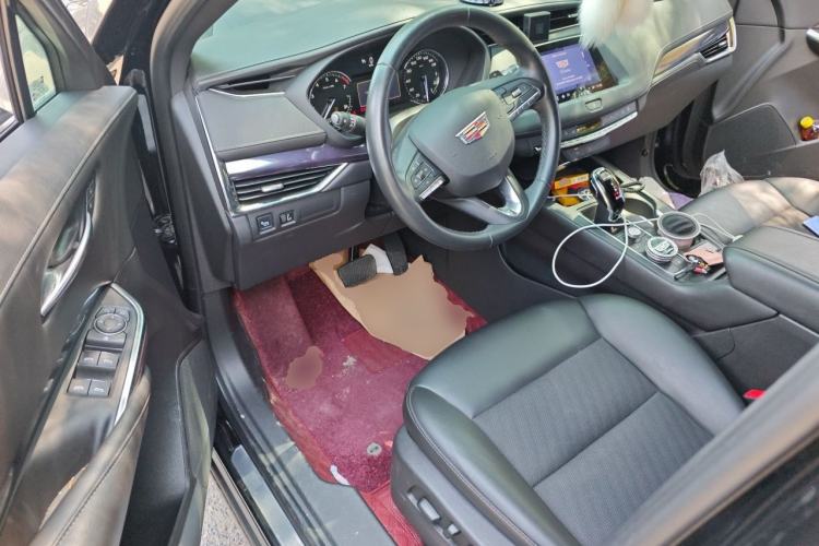 Used Cadillac XT4 2022 28T Two-Wheel Drive Fashion Edition Driver Seat