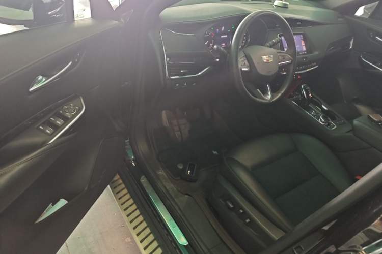 Used Cadillac XT4 2022 28T Two-Wheel Drive Fashion Edition Driver Seat