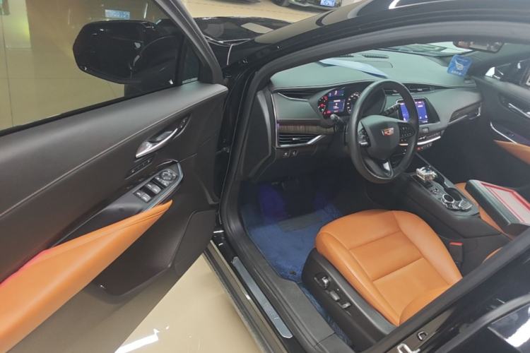 Used Cadillac XT4 2022 28T Two-Wheel Drive Prestige Version Driver Seat