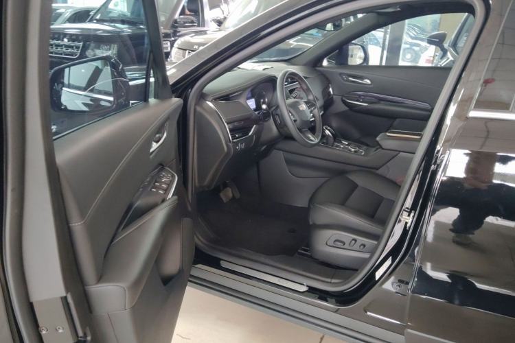 Used Cadillac XT4 2022 28T Two-Wheel Drive Fashion Edition Driver Seat