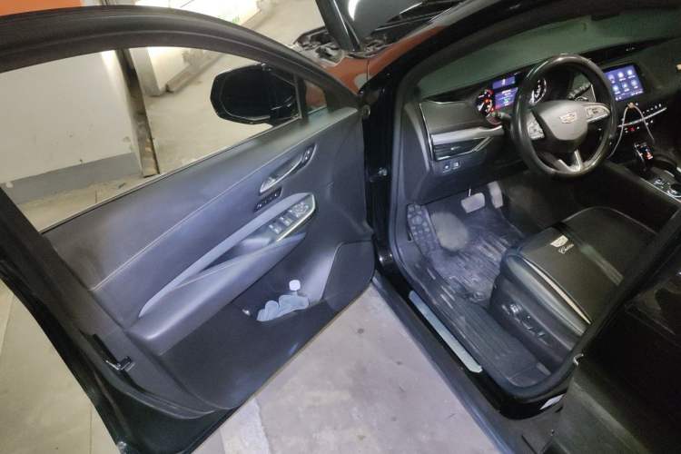 Used Cadillac XT4 2022 28T Two-Wheel Drive Prestige Version Driver Seat