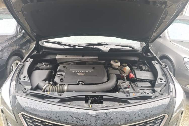 Used Cadillac XT4 2022 28T Two-Wheel Drive Fashion Edition Engine Bay