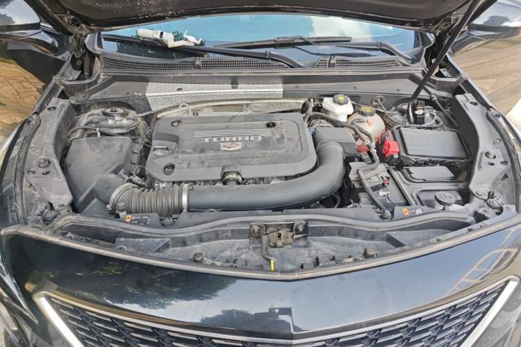 Used Cadillac XT4 2022 28T Two-Wheel Drive Fashion Edition Engine Bay