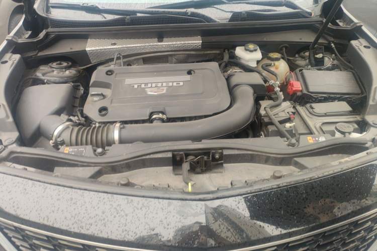 Used Cadillac XT4 2022 28T Two-Wheel Drive Fashion Edition Engine Bay