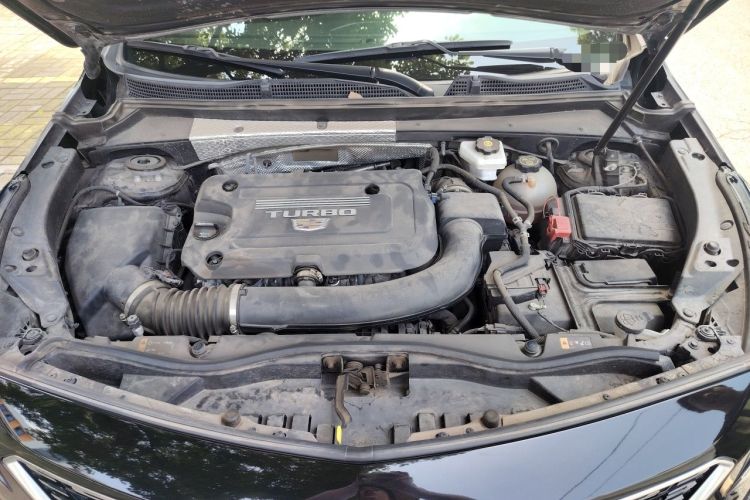 Used Cadillac XT4 2022 28T Two-Wheel Drive Fashion Edition Engine Bay
