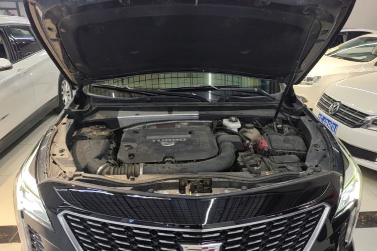 Used Cadillac XT4 2022 28T Two-Wheel Drive Fashion Edition Engine Bay