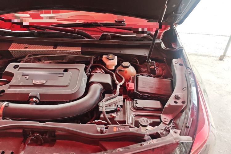 Used Cadillac XT4 2022 28T Two-Wheel Drive Fashion Edition Engine Bay Left