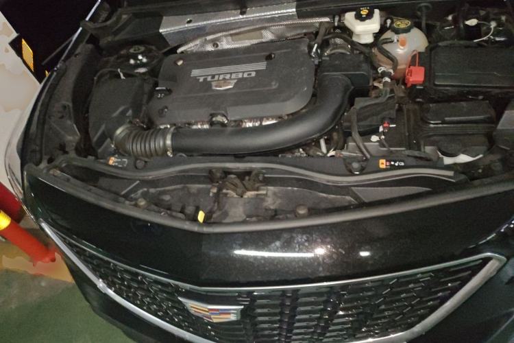 Used Cadillac XT4 2022 28T Two-Wheel Drive Fashion Edition Engine Bay
