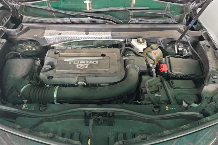 Used Cadillac XT4 2022 28T Two-Wheel Drive Fashion Edition Engine Bay