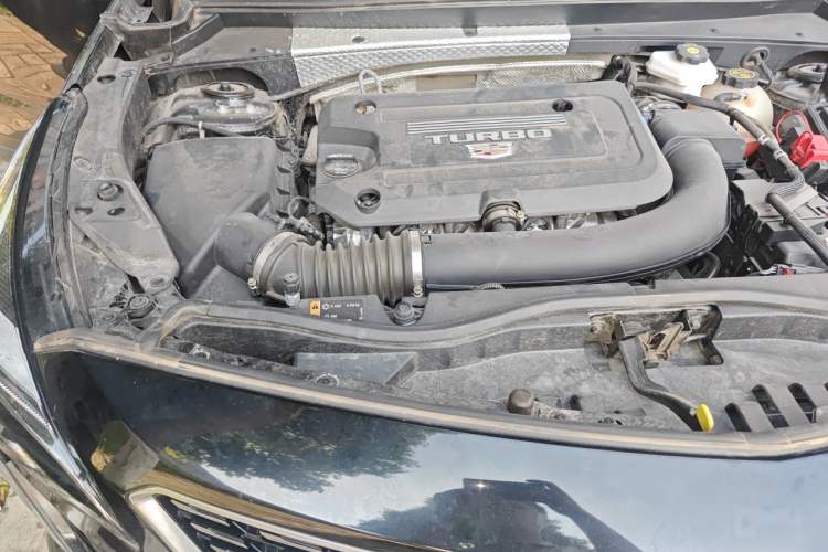 Used Cadillac XT4 2022 28T Two-Wheel Drive Fashion Edition Engine Bay Right