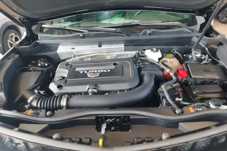 Used Cadillac XT4 2022 28T Two-Wheel Drive Prestige Version Engine Bay