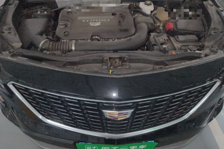 Used Cadillac XT4 2022 28T Two-Wheel-Drive Luxury Version Engine Bay
