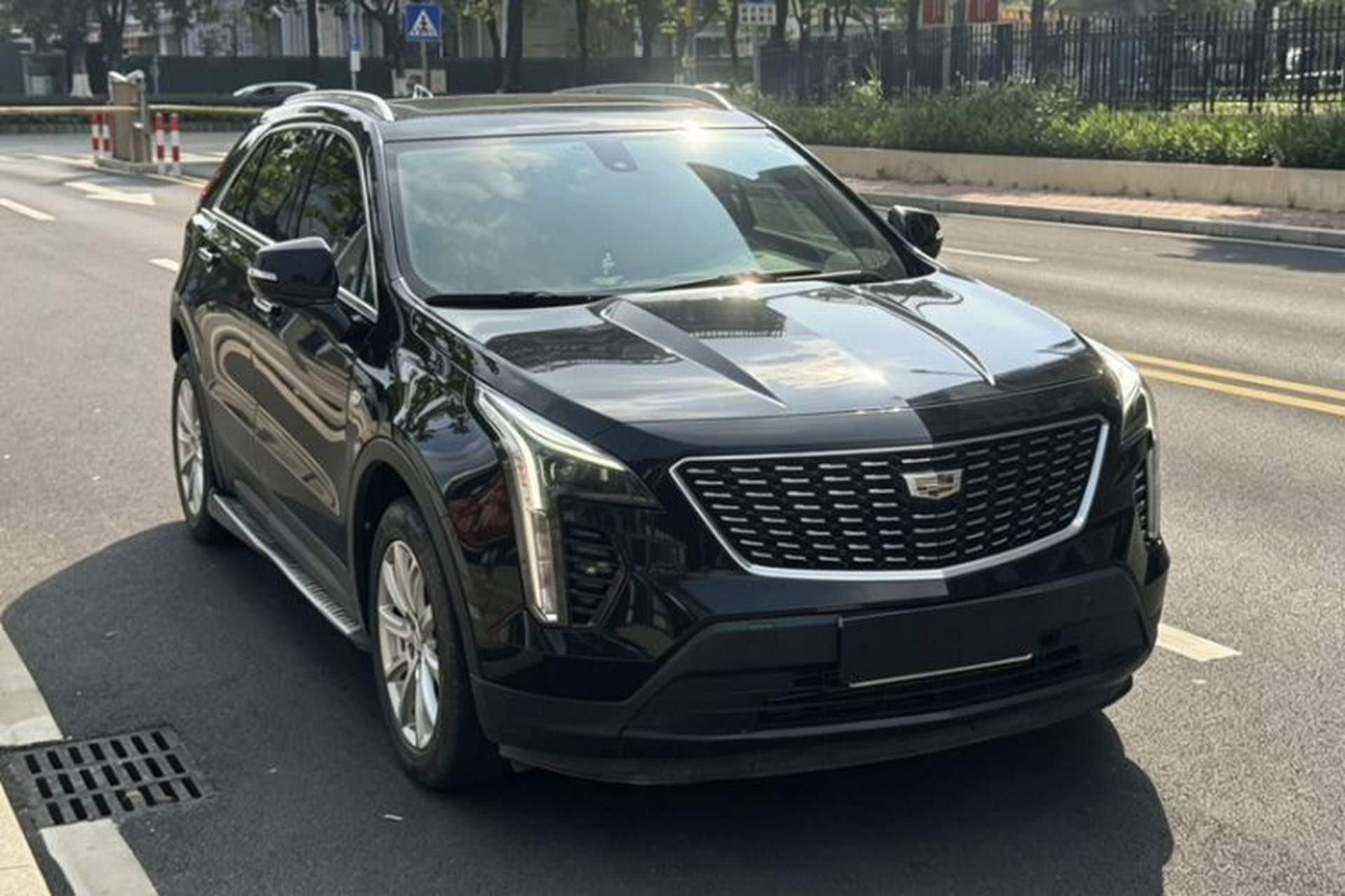 Used Cadillac XT4 2022 28T Two-Wheel Drive Fashion Edition Exterior 1